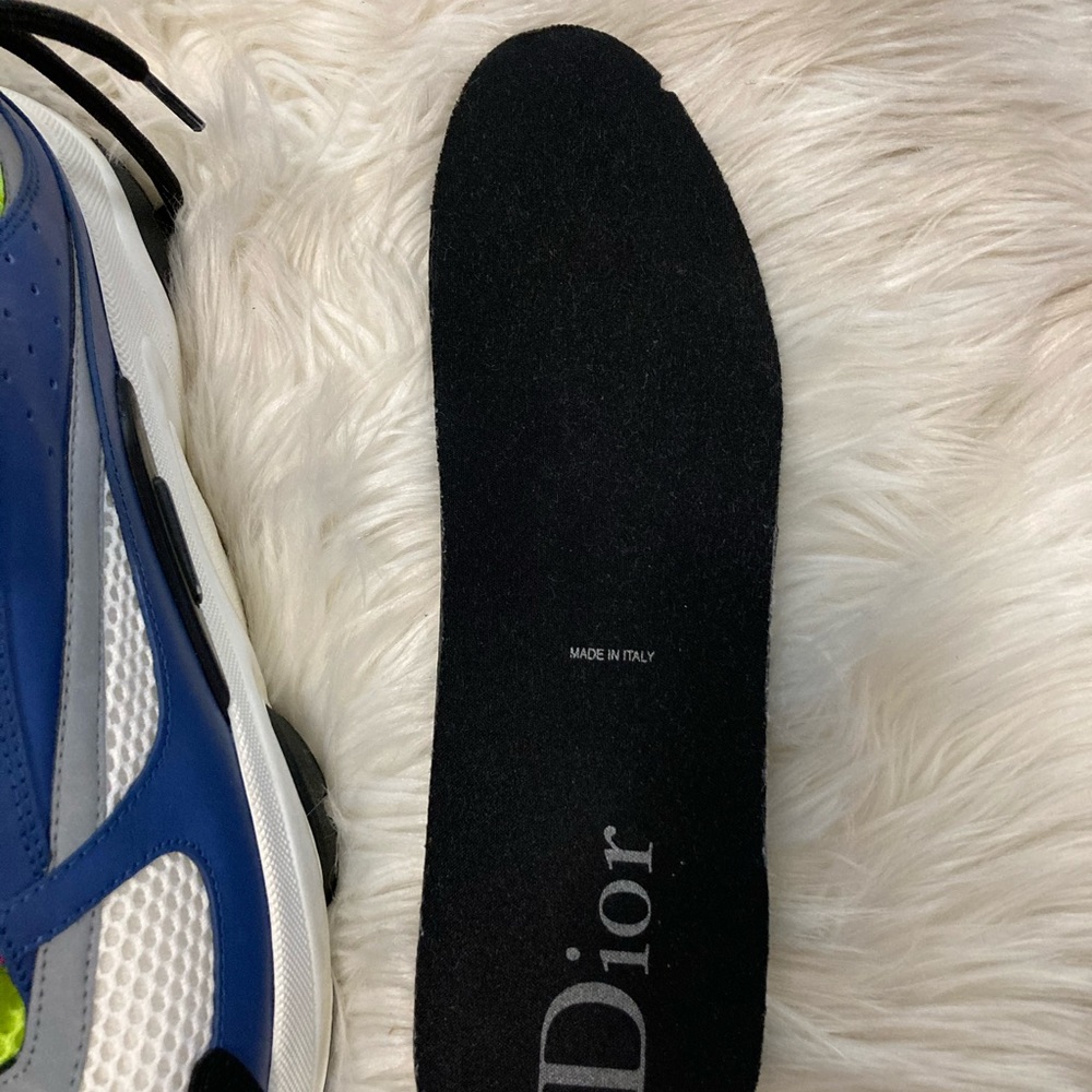 B22 SNEAKER
Blue Calfskin with Yellow and White Technical Mesh - Picture 13 of 16
